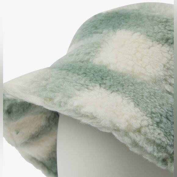 Stand Studio Wera Sherpa Bucket Hat Mint Plaid Faux Fur Cozy Holiday Gift OS main image 5